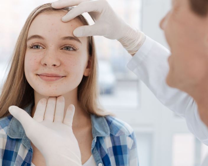 Коли плями або прищики стають тривожним сигналом