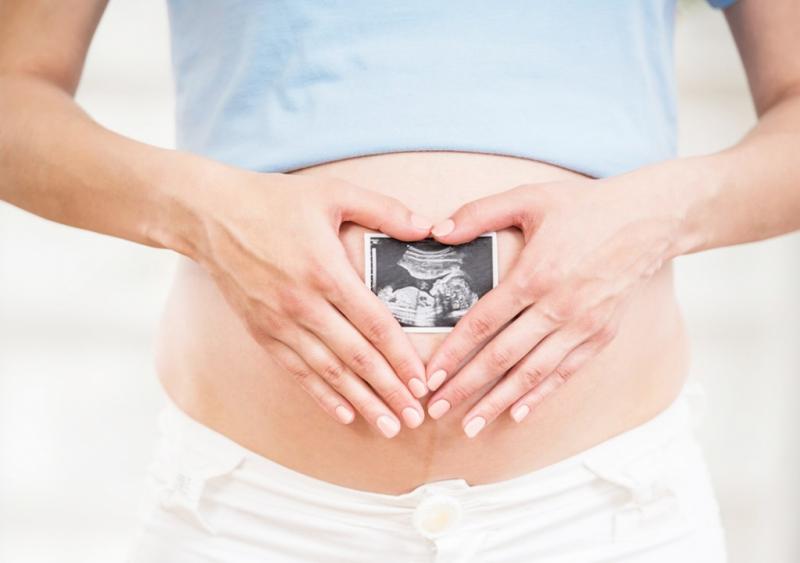 «В очікуванні дива: ведення вагітності в приватній клініці Медібор»