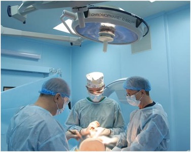 операції в приватній хірургічній лікарні.jpg