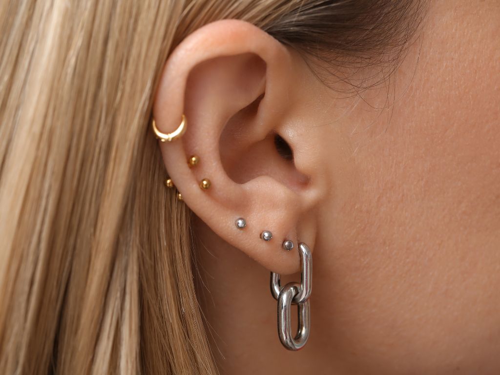 Где сделать пирсинг в Житомире